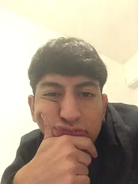 modelo180 online show from January 2025 06:37:02 PM