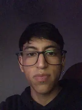 modelo180 online show from February 2025 10:20:02 PM