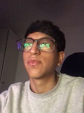 modelo180 online show from March 2025 12:40:02 AM
