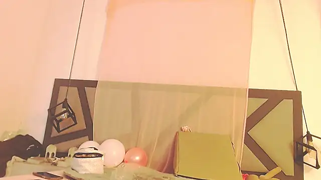 chanel grant online show from October 2025 07:43:01 PM