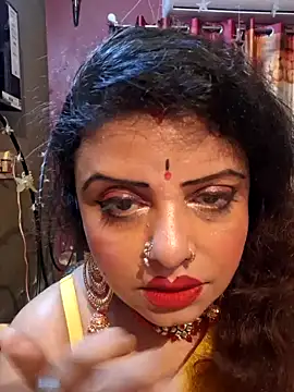 Snapshot of Maaya66 chatting on February 2025 05:58:02 PM Maaya66 online show from February 2025 05:58:02 PM