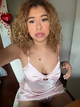 Snapshot of LEONCITA_ chatting on February 2025 07:58:02 AM LEONCITA online show from February 2025 07:58:02 AM