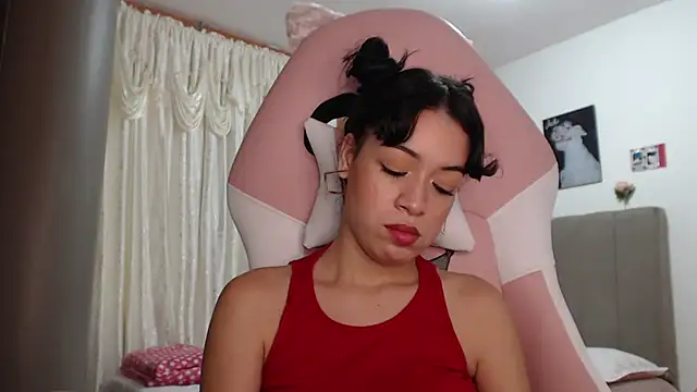 Snapshot of Caribbean_beauty_ chatting on January 2025 01:06:01 AM Caribbean beauty  online show from January 2025 01:06:01 AM