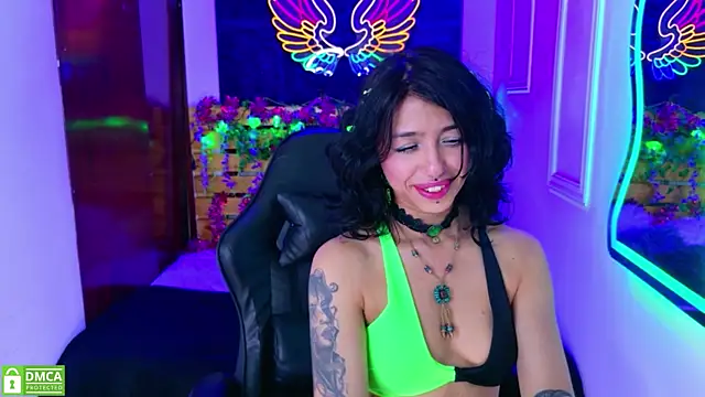 Snapshot of REDHOTTER_ chatting on July 2026 07:43:02 PM REDHOTTER online show from July 2026 07:43:02 PM