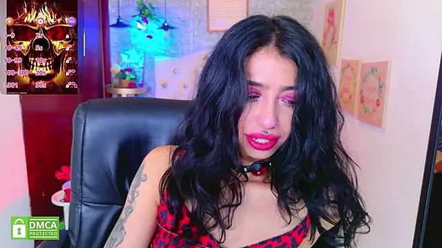 REDHOTTER  online show from November 2025 08:03:01 PM