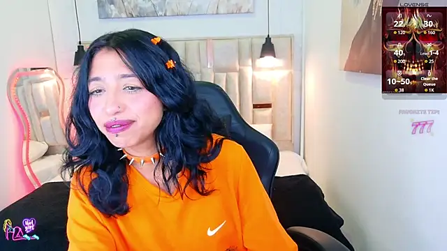 REDHOTTER  online show from May 2026 08:03:02 PM