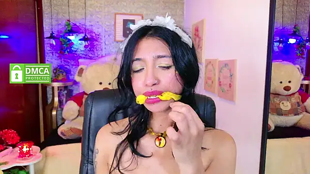 REDHOTTER  online show from September 2025 07:58:02 PM