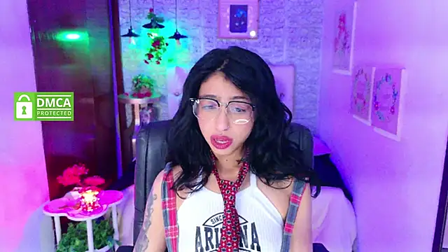 REDHOTTER  online show from September 2025 07:57:01 PM