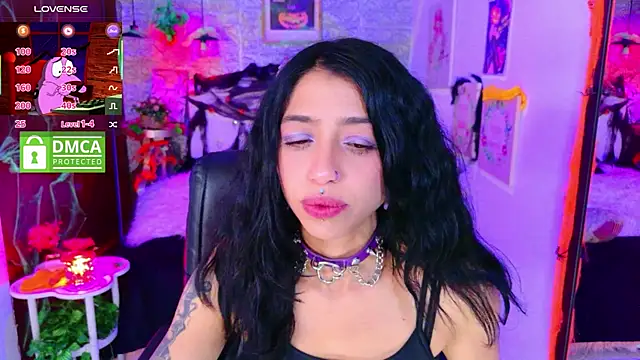 REDHOTTER  online show from October 2025 08:10:01 PM