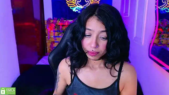 Snapshot of REDHOTTER_ chatting on July 2026 07:44:02 PM REDHOTTER online show from July 2026 07:44:02 PM