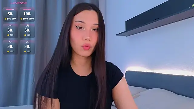 Kaia Sunshine Mia online show from June 2026 02:11:02 PM