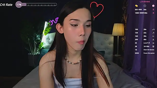 Snapshot of Kaia_Sunshine_Mia chatting on January 2025 06:32:01 PM Kaia Sunshine Mia online show from January 2025 06:32:01 PM