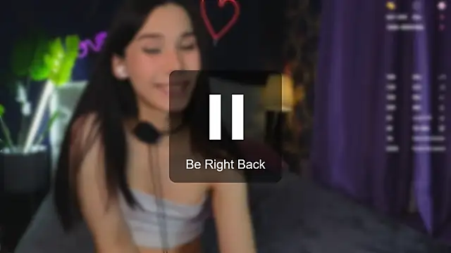 Snapshot of Kaia_Sunshine_Mia chatting on March 2025 06:45:02 PM Kaia Sunshine Mia online show from March 2025 06:45:02 PM