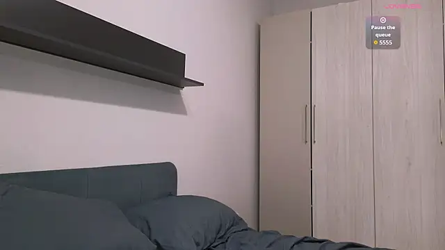 Kaia Sunshine Mia online show from December 2025 11:26:02 AM