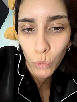 lupitta 1 online show from November 2025 12:04:02 AM