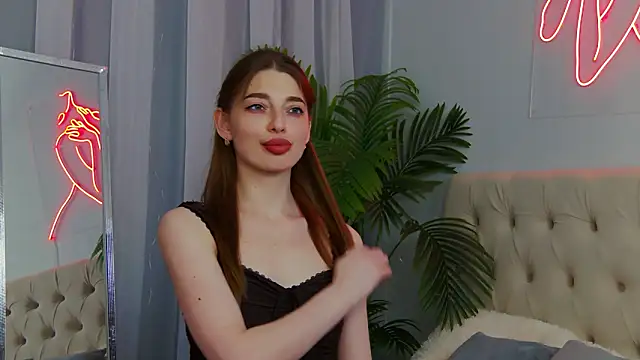 NicoleRosss online show from May 2026 02:24:02 PM