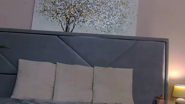 NicoleRosss online show from March 2026 02:50:01 PM