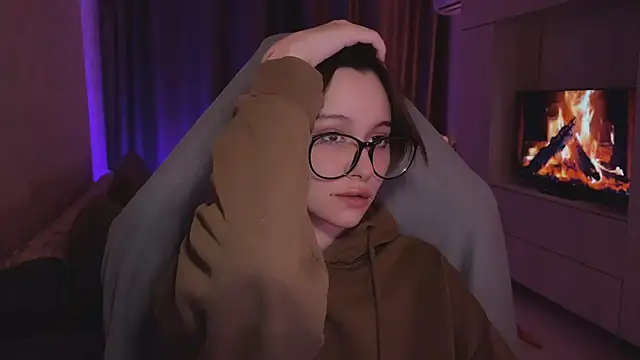 Snapshot of yourconcept chatting on September 2025 02:03:02 AM yourconcept online show from September 2025 02:03:02 AM