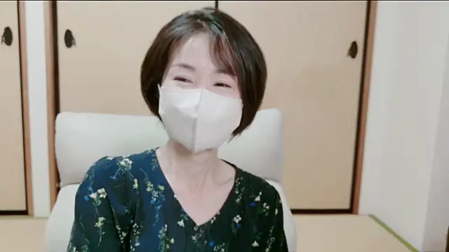 Snapshot of xxArisaxx chatting on February 2026 01:11:01 PM xxArisaxx online show from February 2026 01:11:01 PM