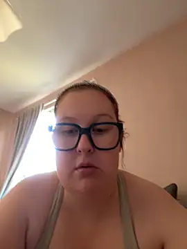 Misssmilf online show from November 2025 10:58:02 AM