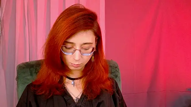 Orianna Fox online show from September 2025 02:23:01 PM