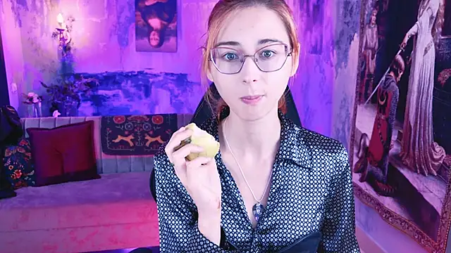 Orianna Fox online show from March 2025 04:28:02 AM