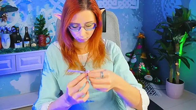Orianna Fox online show from December 2024 07:18:02 PM