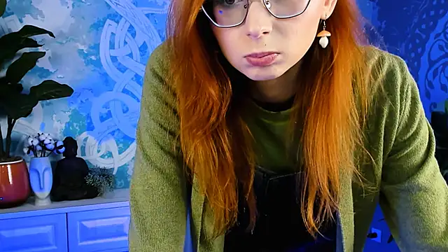 Orianna Fox online show from December 2024 07:11:01 PM