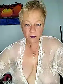 SoDi Love online show from December 2024 03:28:02 AM