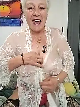 SoDi Love online show from March 2025 03:33:02 AM