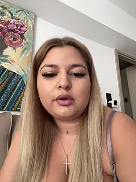AllysonK online show from March 2025 11:03:01 AM