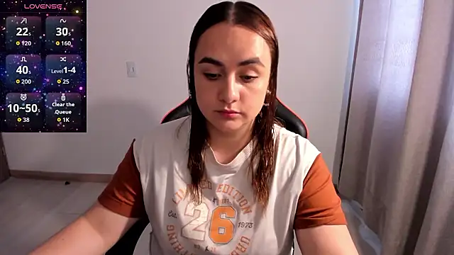 maryluna95 online show from March 2026 06:45:01 PM