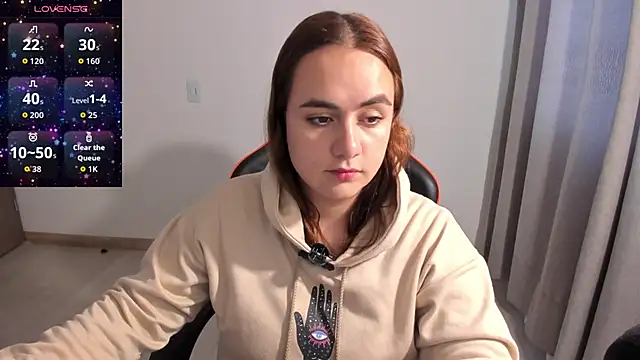 maryluna95 online show from February 2026 06:49:02 PM