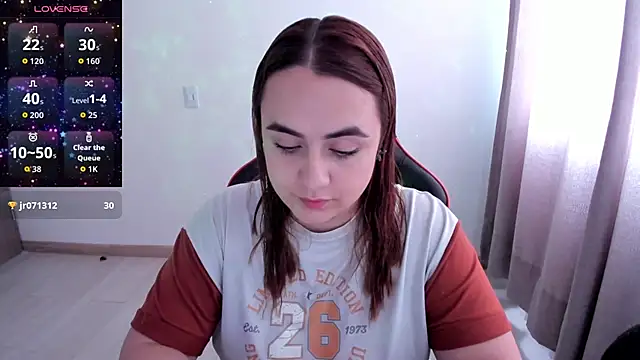 maryluna95 online show from February 2026 05:35:01 PM