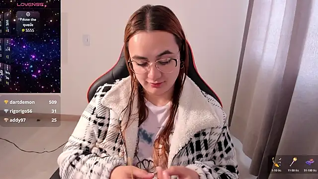 maryluna95 online show from November 2025 06:01:02 PM