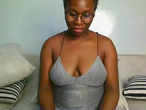 lisaa544 online show from February 2026 04:23:02 AM