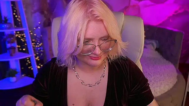 CoolTatis online show from March 2026 07:06:02 AM