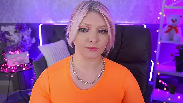 Snapshot of CoolTatis chatting on November 2025 02:31:02 PM CoolTatis online show from November 2025 02:31:02 PM