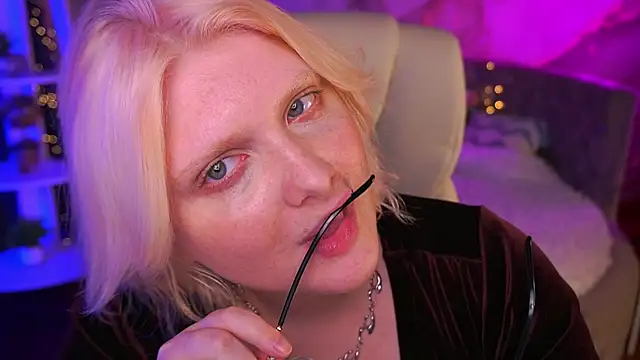 CoolTatis online show from March 2026 08:26:33 AM