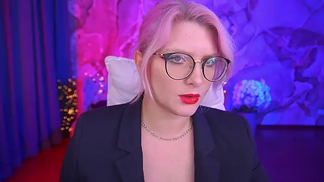 CoolTatis online show from October 2025 01:34:02 PM