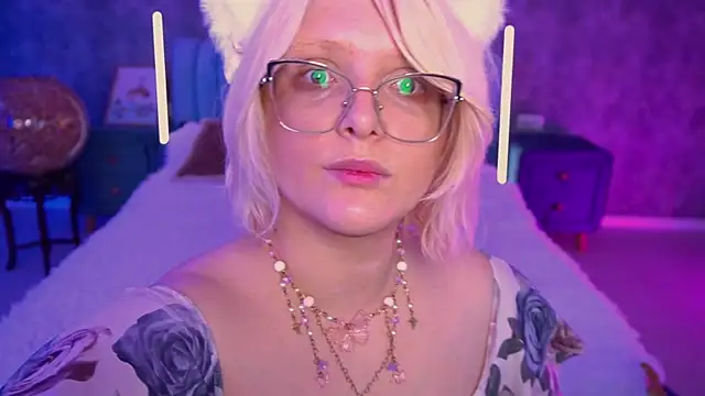 CoolTatis online show from April 2026 06:31:02 AM