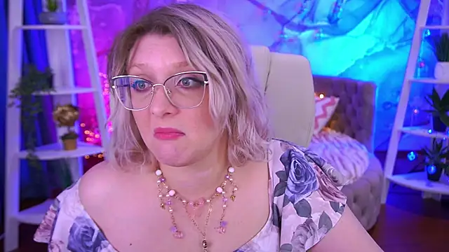 CoolTatis online show from January 2026 07:01:02 AM