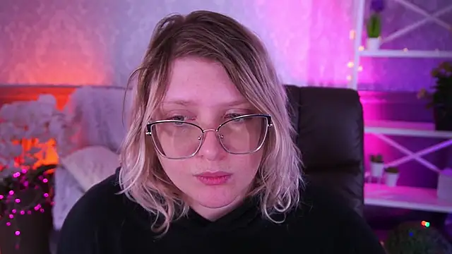 CoolTatis online show from February 2026 07:18:01 AM