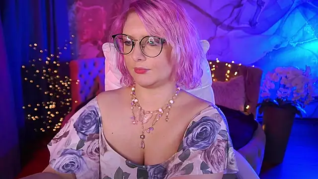 CoolTatis online show from September 2025 01:13:01 PM