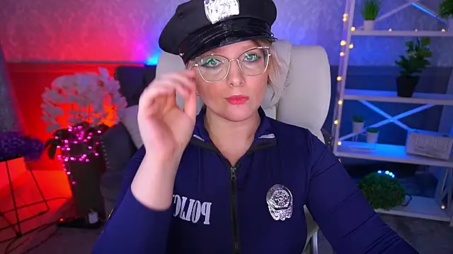 CoolTatis online show from February 2026 07:42:02 AM