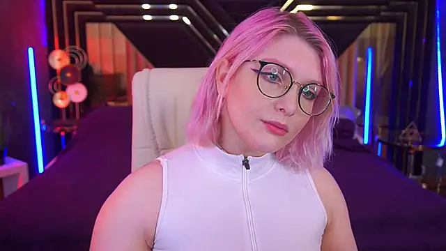 CoolTatis online show from October 2025 06:25:01 AM