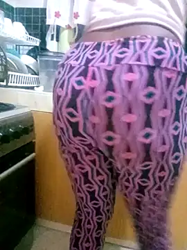 zainabsmile online show from November 2025 05:05:01 PM