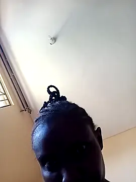 zainabsmile online show from April 2026 10:39:01 AM