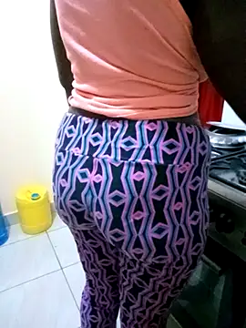 zainabsmile online show from February 2026 04:37:01 PM