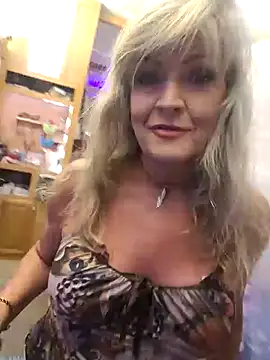 annika lately online show from May 2026 06:05:02 PM